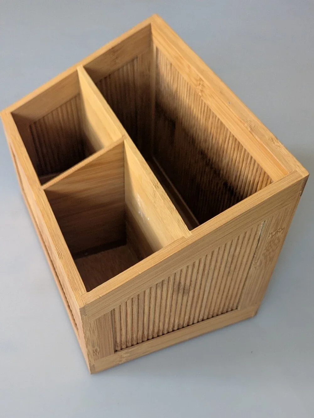 Pomerantz Bamboo Lattice Remote Control Organizer. 9.5